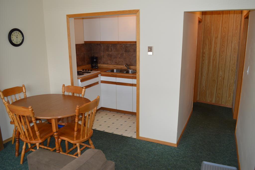 Motel Tyrol Radium Hot Springs Pokój zdjęcie